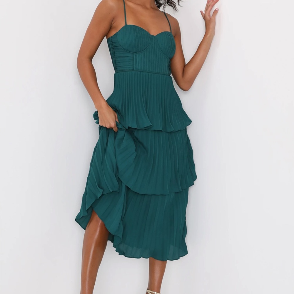 Lulu’s Cascading Crush Emerald Green Tiered Bustier Midi Dress